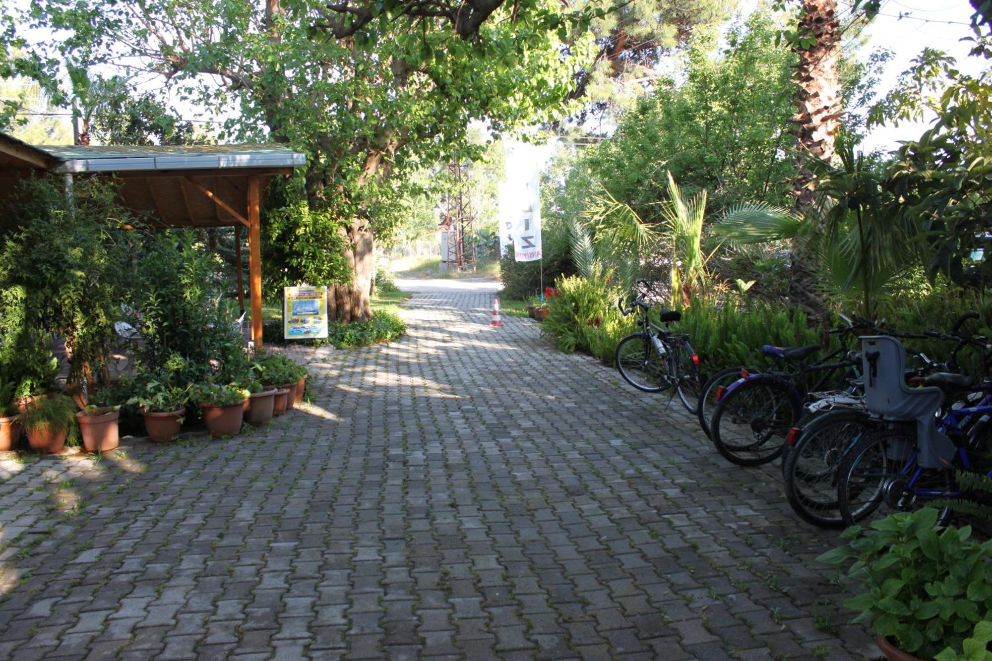 Yildiz Pension Bungalows Çıralı Exterior foto