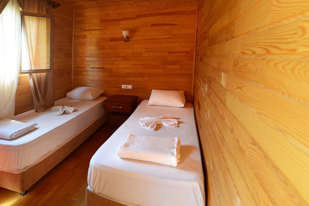 Yildiz Pension Bungalows Çıralı Quarto foto